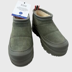 Hunter NWT Olive Green Askern Waterproof Suede Platform Bootie Size 5